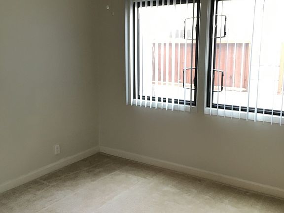 5th image of 525 Indiana St APT 4