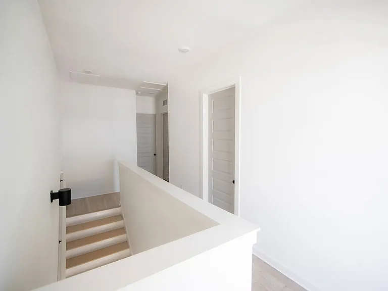Pre-Leasing For August 2026! — Photo 17
