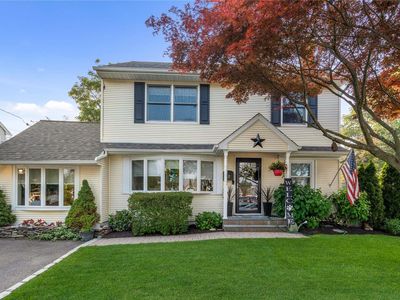 7 Topland, East Northport, NY, 11731
