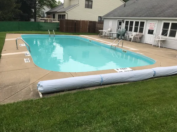 7906 Norriton Cir NW, North Canton, OH 44720