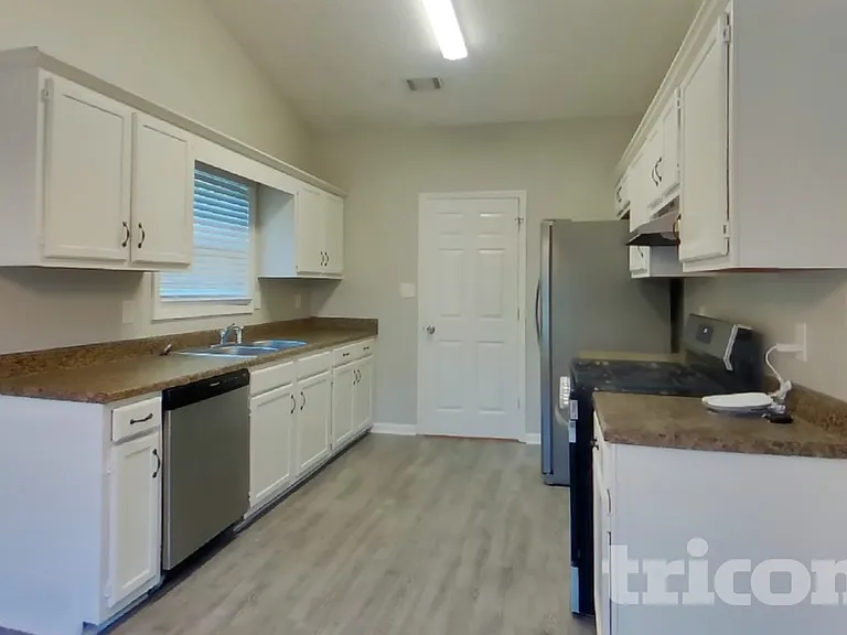 105 Daileys Plantation Dr — Photo 7