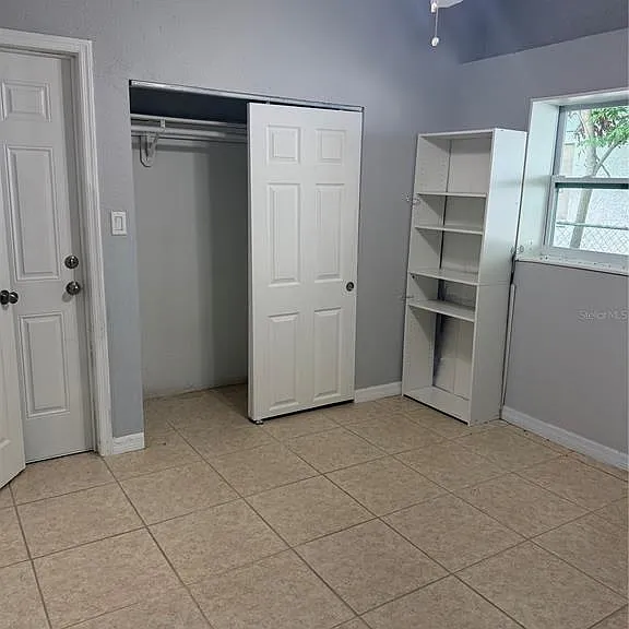 7325 Ivanhoe Dr — Photo 4