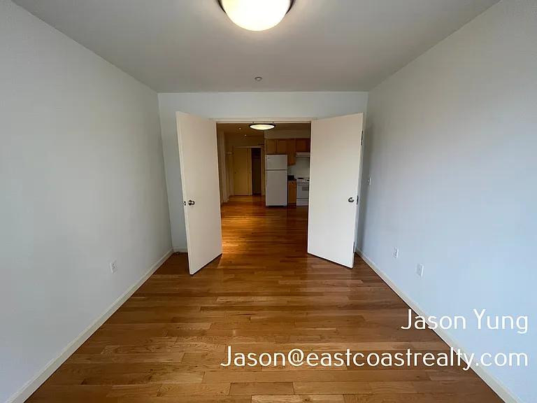 27 Peterborough St #295 — Photo 2