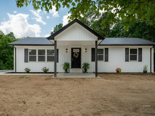 3638 Cherry Ridge Rd, Oak Hill, OH 45656