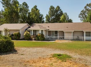 12807 E Alamos Ave, Sanger, CA 93657