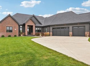7594 Colonial Way, Verona, WI 53593