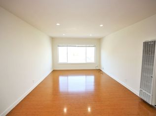 365 Peoria St APT 3, Daly City, CA 94014