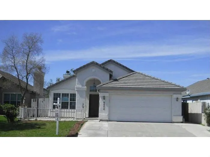 8568 Harvest House Way photo 1