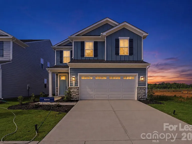 862 Heathway Dr — Photo 2