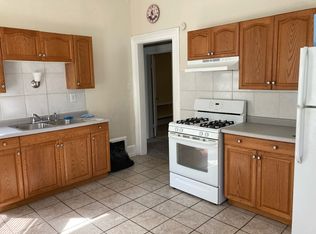 1741 N Farwell Ave #2, Milwaukee, WI 53202