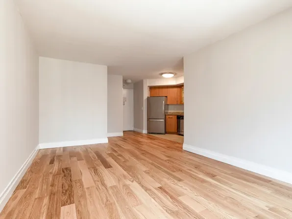 776 Sixth Avenue 12A image 3 of 37