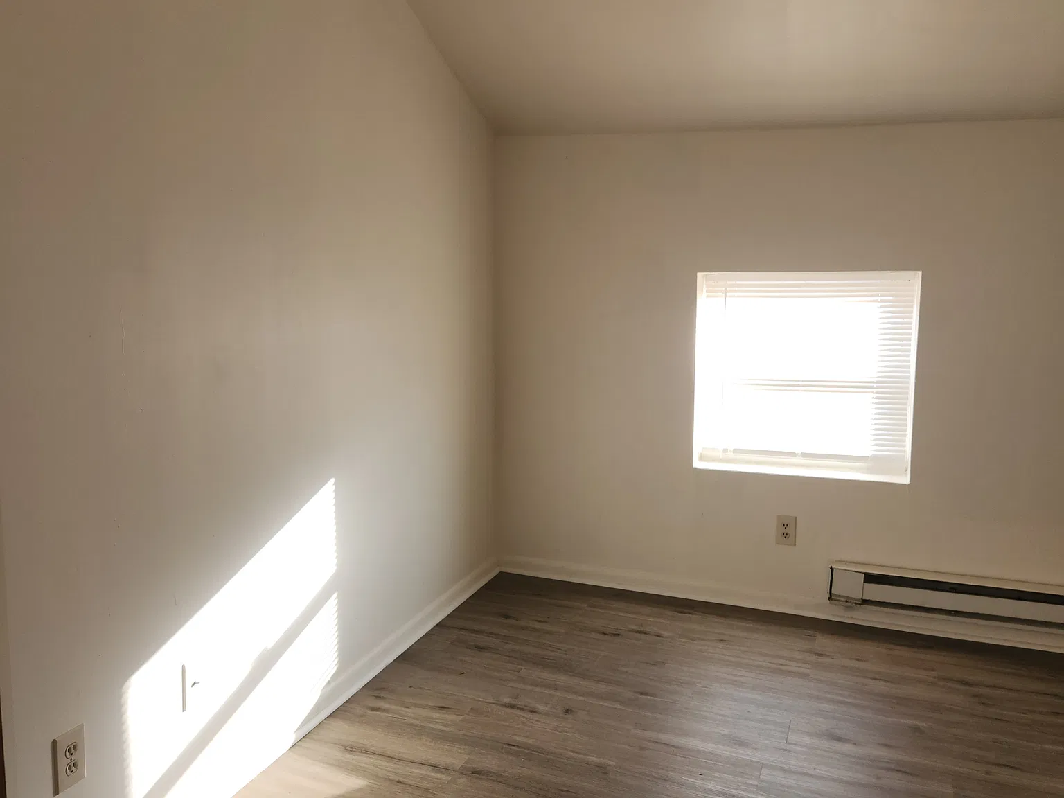 507 W. 7th - Apt 1 — Photo 2