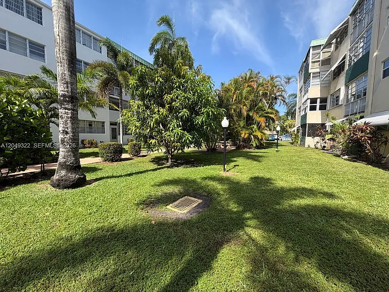 1333 E Hallandale Beach Blvd #119 — Photo 13