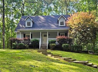 713 Trickum Valley Dr, Woodstock, GA 30188