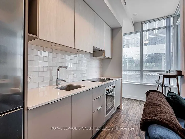 120 Parliament St #306 — Photo 7