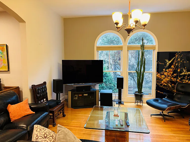 5943 N East Circle Ave #1 — Photo 12