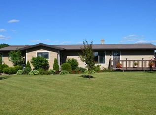 2690 Apple Ln, Rhinelander, WI 54501