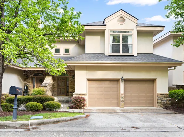 97302 Dobbs, Chapel Hill, NC 27517