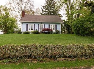 827 Colonial Blvd NE, Canton, OH 44714