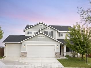 4461 E Stone Falls Dr, Nampa, ID 83686
