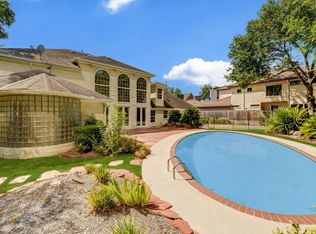 5152 Huckleberry Cir, Houston, TX 77056