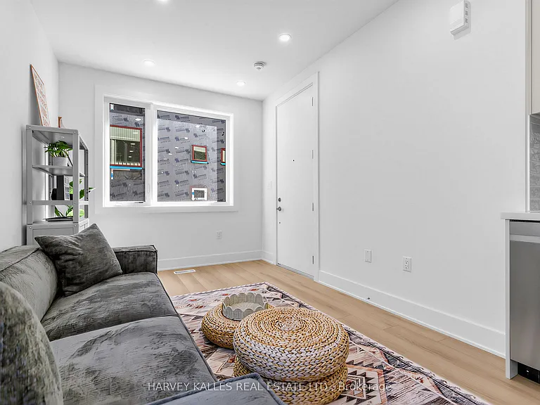 45 Bellevue Ave #5B — Photo 3