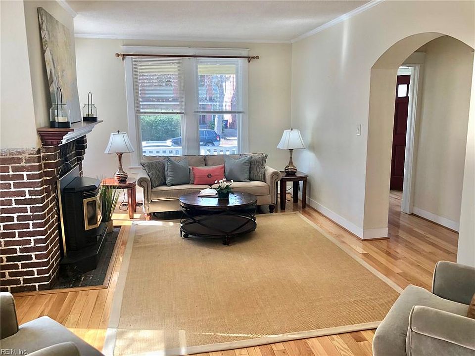 1st image of 4000 Newport Ave