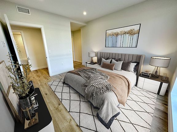 4th image of 4264 S Centinela Ave #401-A