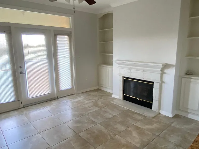 911 N Orange Ave #510 — Photo 8