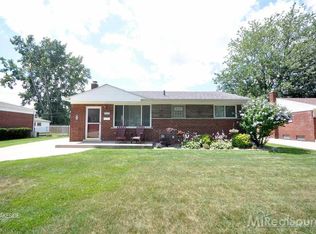 18014 Davidson, Fraser, MI 48026
