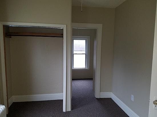 4th image of 3327 Royal Ave #1