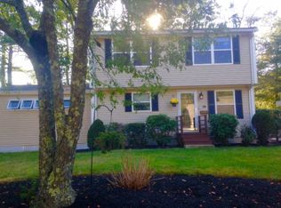 39 Sylvan Ct, Abington, MA 02351