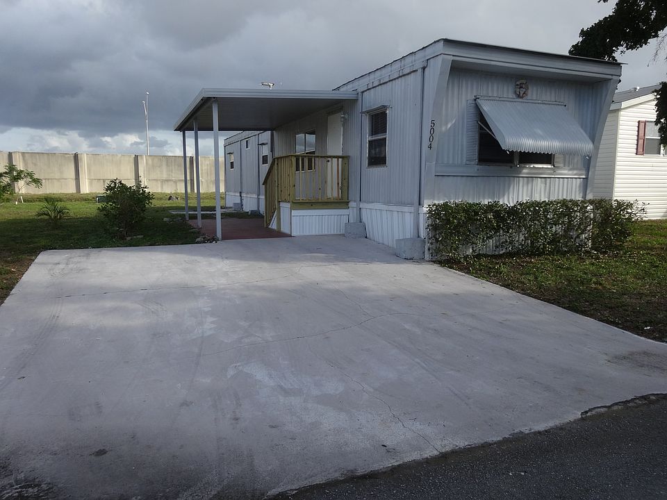 1st image of 5004 NW 1st Ave