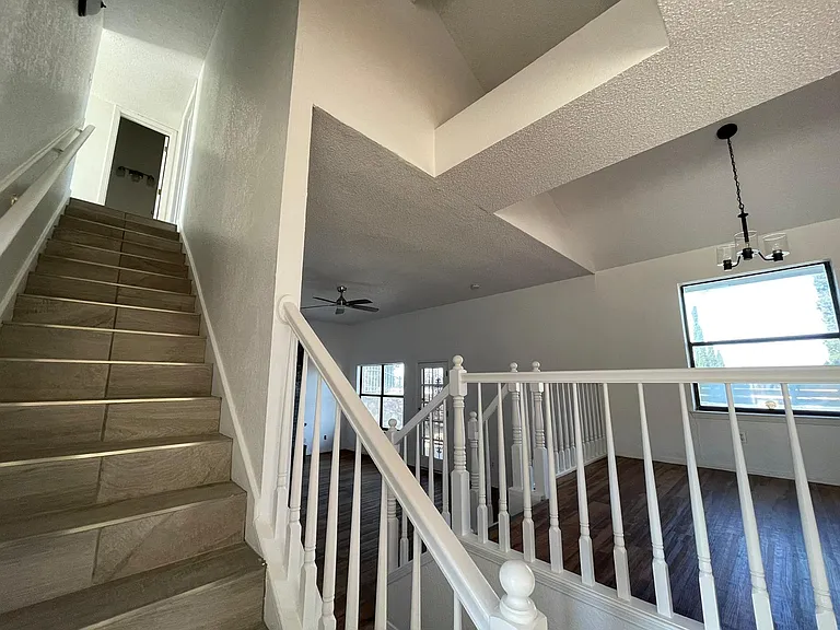 567 Kieffer Ln — Photo 13