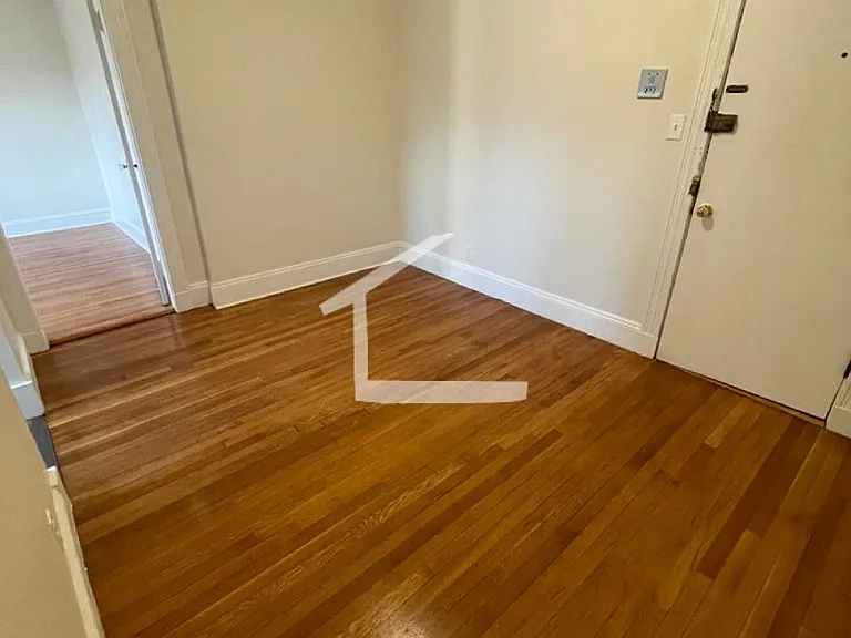 116 Washington St #104 — Photo 7