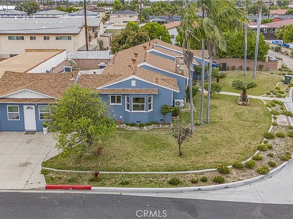 4th image of 9961 Richeon Ave