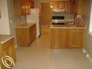 3rd image of 5600 Harlowe Dr