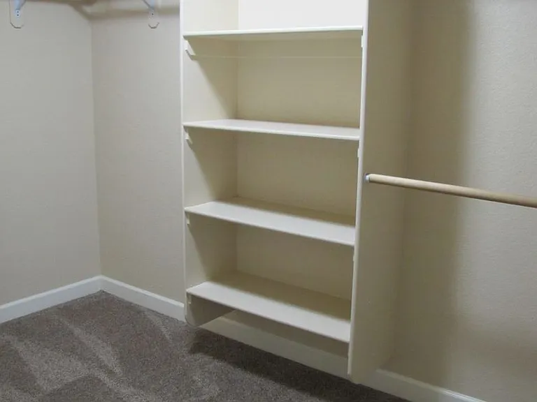 1059 Wagner Pl — Photo 29