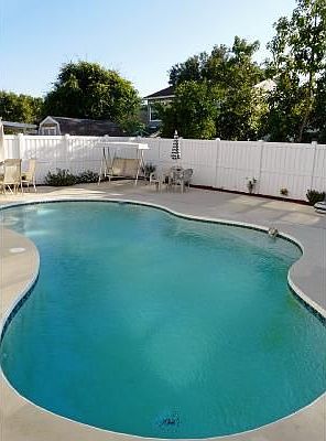 2nd image of 10124 Cedar Dune Dr