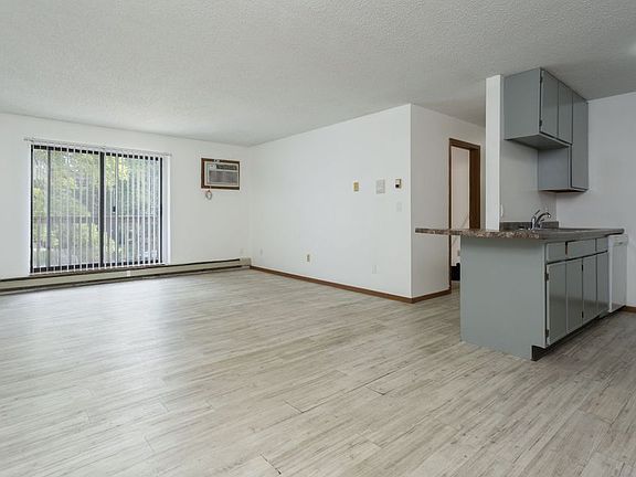 4th image of 315 4th Ave S APT 205