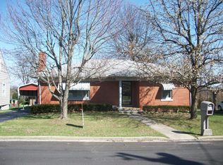 1307 Arlington Dr, Richmond, KY 40475