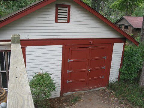 Detached Garage/Storage