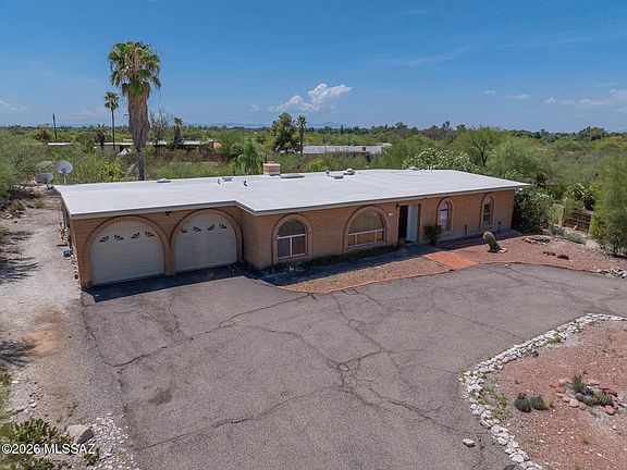 2nd image of 6520 E Calle De Amigos