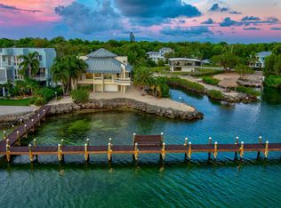 150 N Rolling Hill Rd, Tavernier, FL 33070