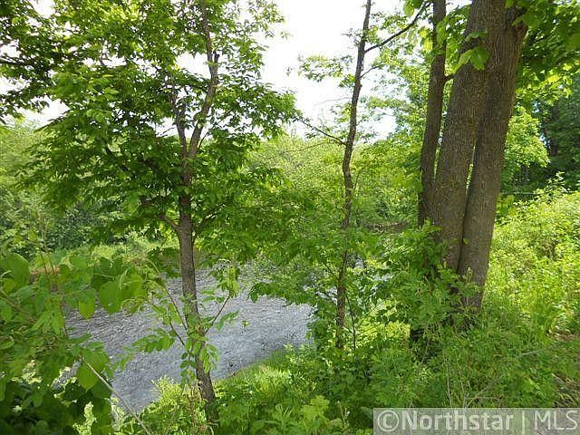 2nd image of 33515 Saint Croix Rd