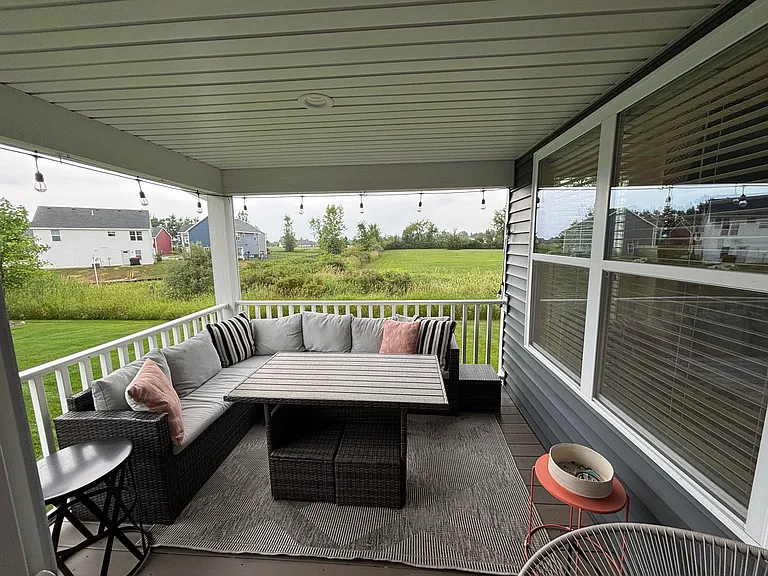 7424 Hometown Ct SE — Photo 32