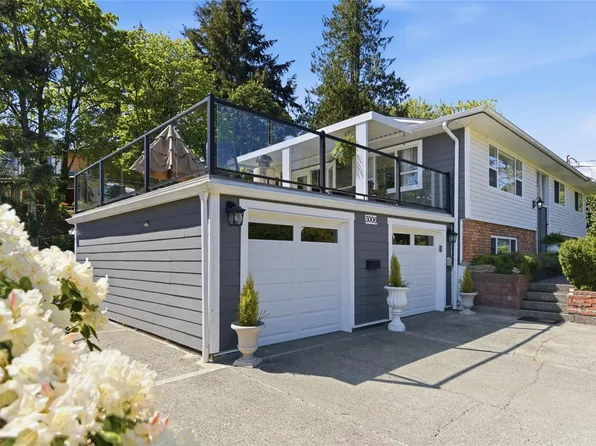 3006 King Richard Dr, Nanaimo, BC V9T 1J6