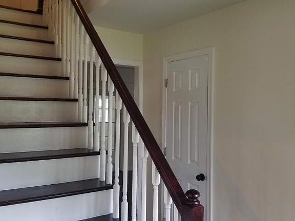 3rd image of 4106 Plaza Ln