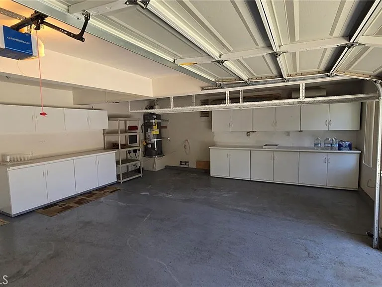 1520 Upland Hills Dr S — Photo 36