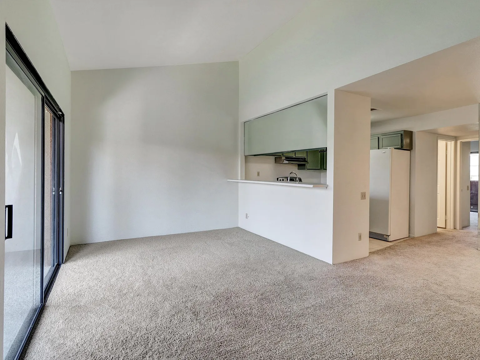 2 bed, 902 sqft, $1,850 — Photo 4